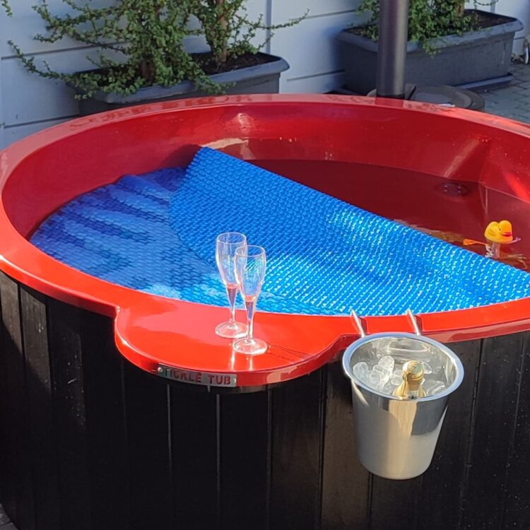 Black Wooden TickleTub with Ice Bucket