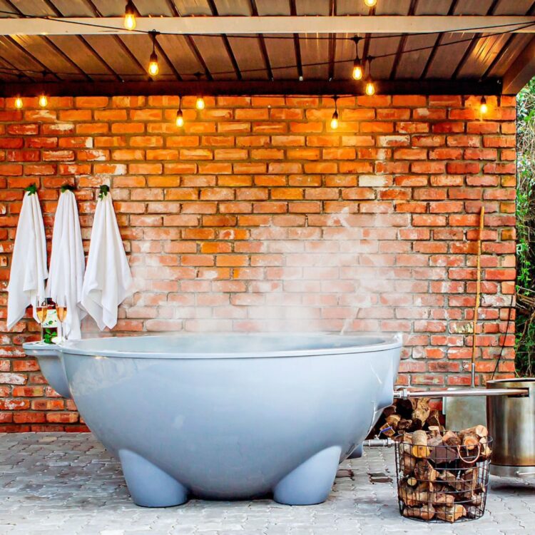 Grey Tickle Tub with Steam Rising