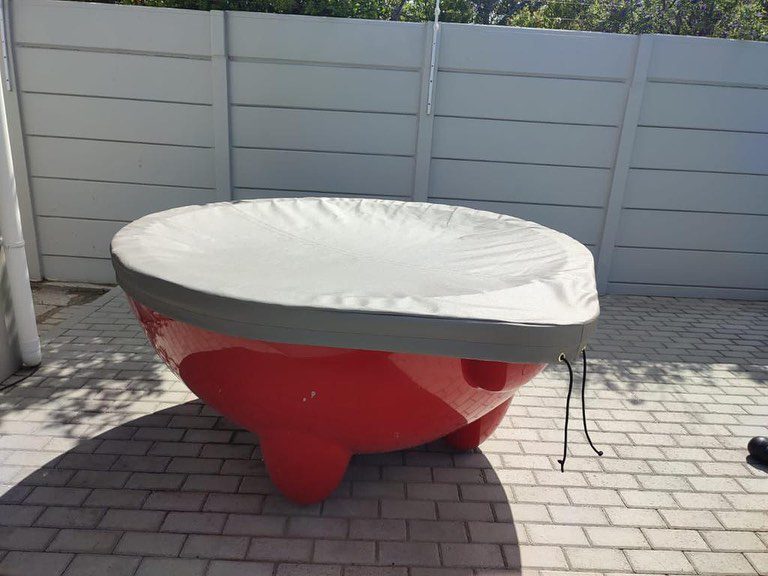 Tickle Tub with Ripstop canvas cover