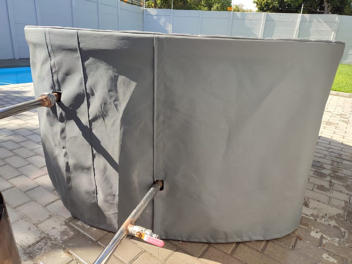 Tickle Tub with Ripstop long canvas cover