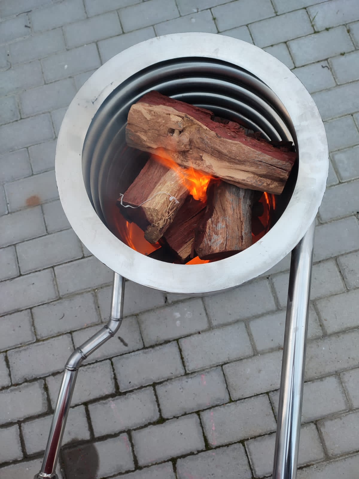 Close-up of Tickle Tub's Fire-Driven stainless steel fire coils