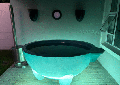 LED Lit Fire driven hot tub